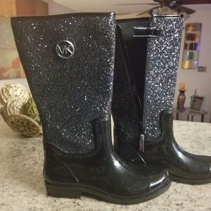 Mk rain boots girls size 4 or women size 6